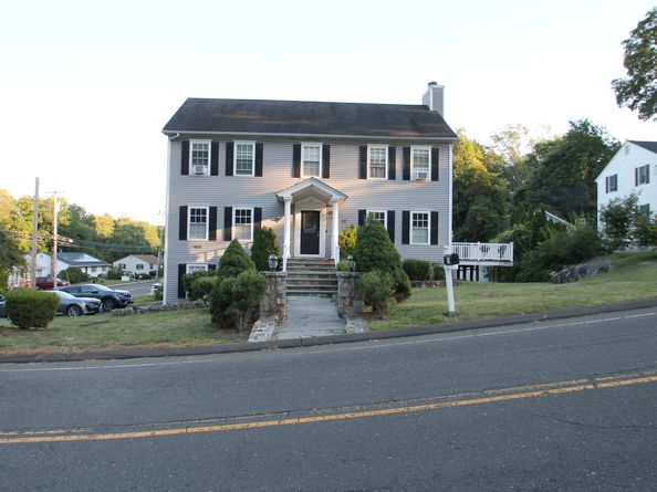 15 Tavern Rock Road, Stratford CT 06614