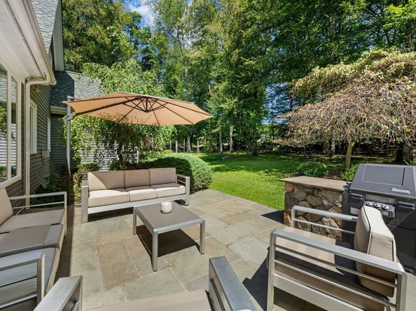 212 Fence Row Drive, Fairfield CT 06824