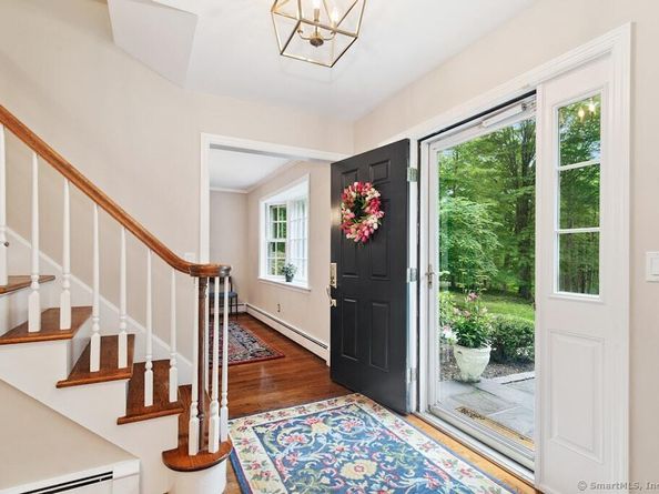 42 Old Washington Road, Ridgefield CT 06877