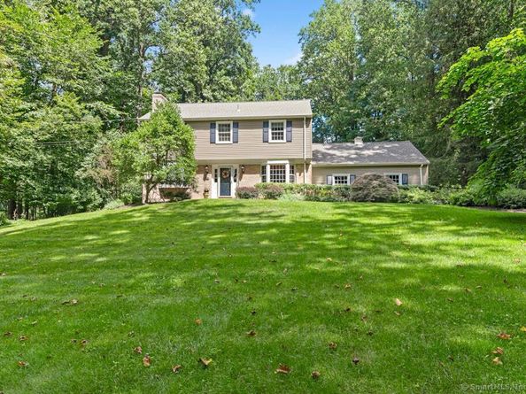 42 Old Washington Road, Ridgefield CT 06877