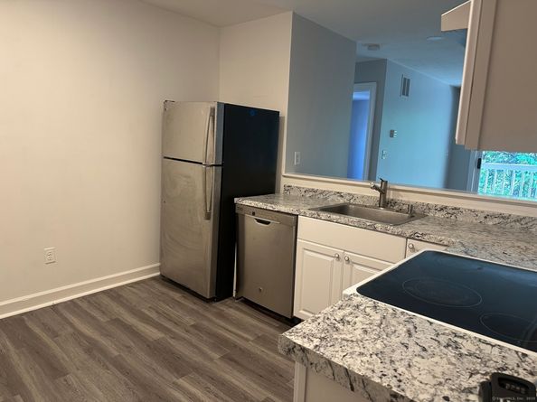 980 Lindley Street 401H, Bridgeport CT 06606