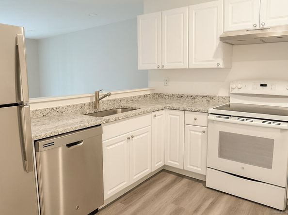 980 Lindley Street 401H, Bridgeport CT 06606