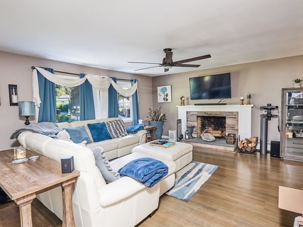 12 Sunnycrest Road, Trumbull CT 06611
