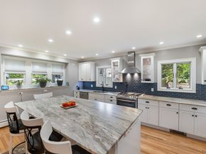 15 Flak Lane, New Fairfield CT 06812