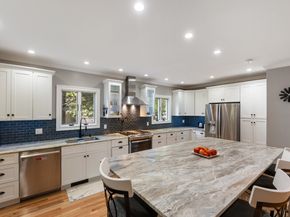 15 Flak Lane, New Fairfield CT 06812