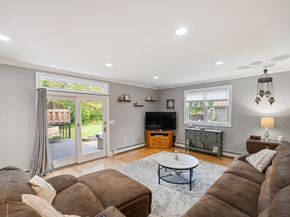 15 Flak Lane, New Fairfield CT 06812