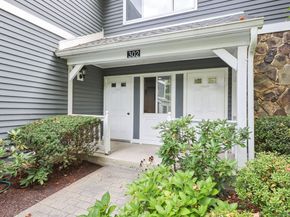 302 Fairmount Drive B, Monroe CT 06468