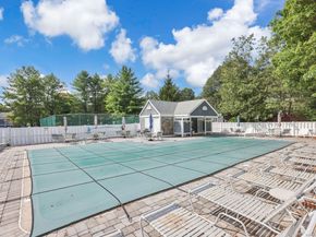 302 Fairmount Drive B, Monroe CT 06468