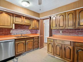 130 Ash Street, Stratford CT 06615