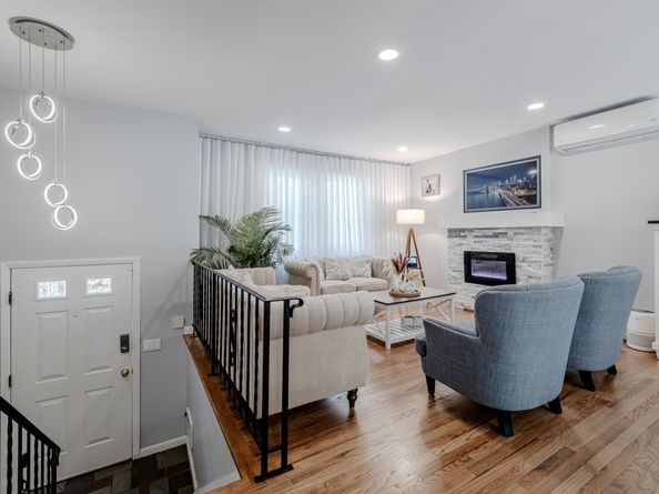 85 Padanaram Road, Danbury CT 06811