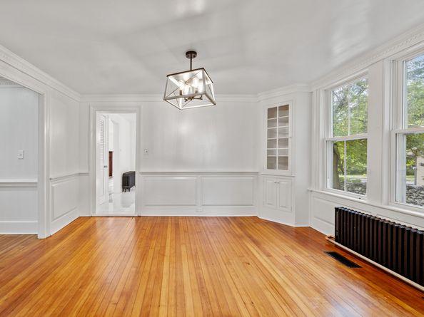 2921 Nichols Avenue, Trumbull CT 06611