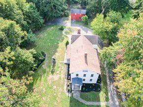 2921 Nichols Avenue, Trumbull CT 06611