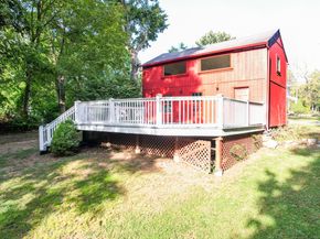 2921 Nichols Avenue, Trumbull CT 06611