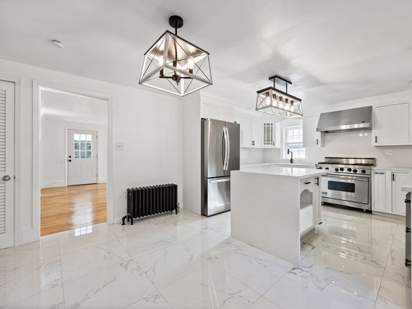 2921 Nichols Avenue, Trumbull CT 06611