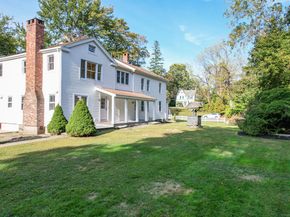 2921 Nichols Avenue, Trumbull CT 06611
