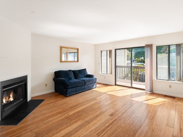 2437 Bedford Street F20, Stamford CT 06905