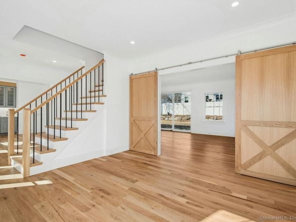 210 Pansy Road, Fairfield CT 06824