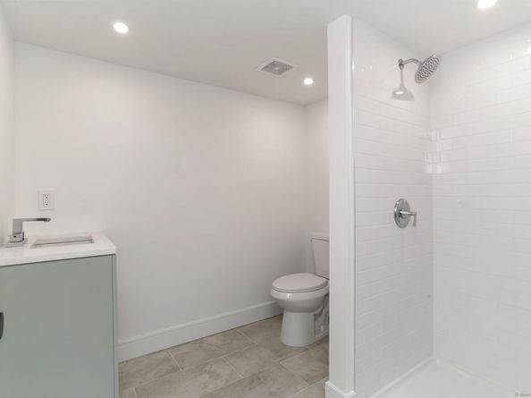 251 Soundview Avenue, Fairfield CT 06825