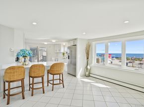 44 Washington Parkway, Stratford CT 06615