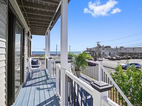 44 Washington Parkway, Stratford CT 06615