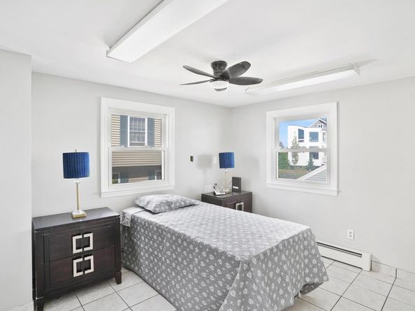 44 Washington Parkway, Stratford CT 06615