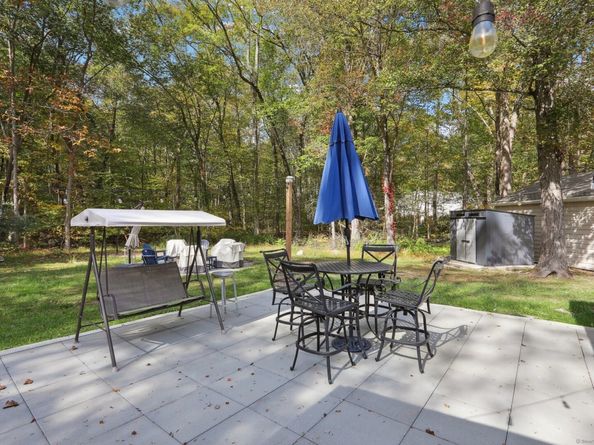 178 Church Street, Monroe CT 06468