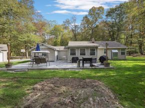 178 Church Street, Monroe CT 06468