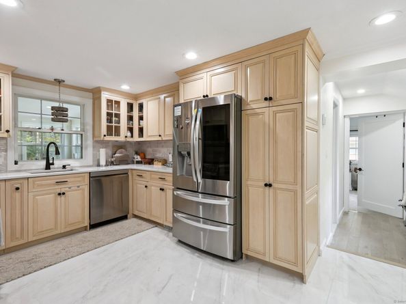 178 Church Street, Monroe CT 06468