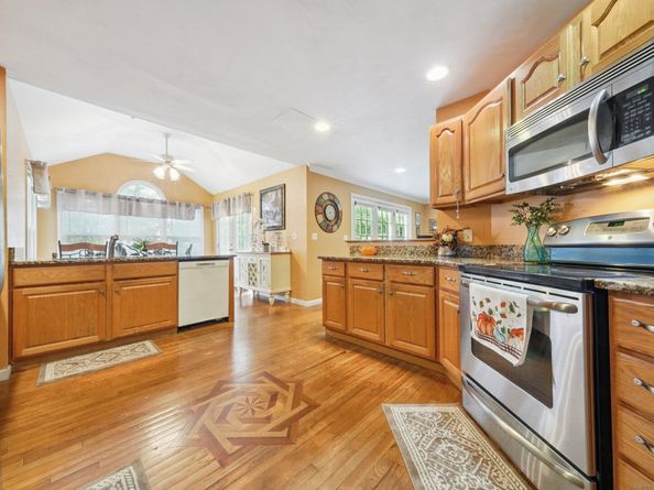 4 Frank Street, Norwalk CT 06851