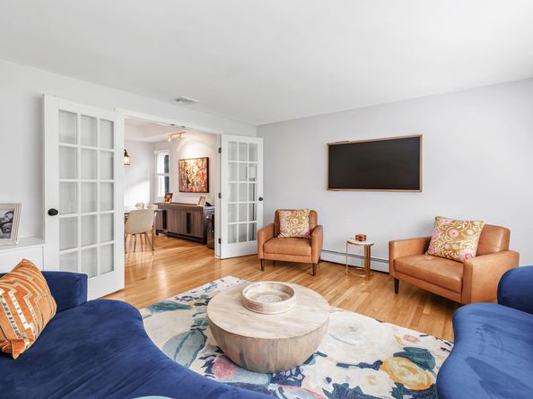 118 Greenbrier Road, Trumbull CT 06611