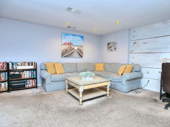 100 Wolfpit Avenue 17, Norwalk CT 06851