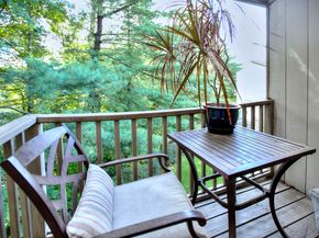 100 Wolfpit Avenue 17, Norwalk CT 06851