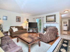 100 Wolfpit Avenue 17, Norwalk CT 06851