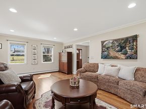 21 Shawnee Lane, Monroe CT 06468