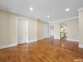 25 W Elm Street 10, Greenwich CT 06830