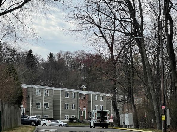 5 Woodside Avenue F65, Danbury CT 06810