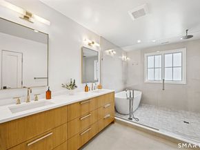 9 White Barns Lane, Norwalk CT 06851