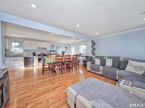 31 Elm Court, Bridgeport CT 06606