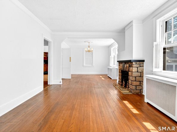 83 Hoyt Street, Darien CT 06820