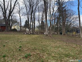 11 Highland Avenue, Bethel CT 06801