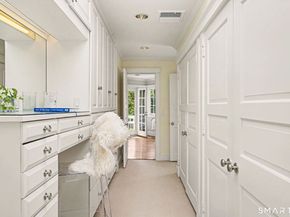 537 Oenoke Ridge, New Canaan CT 06840