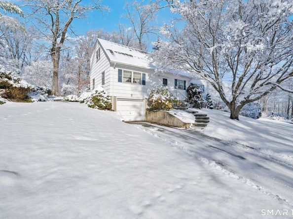 415 Cascade Drive, Fairfield CT 06825