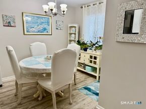 4 Arlington Court 4, Brookfield CT 06804