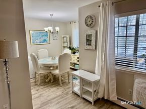 4 Arlington Court 4, Brookfield CT 06804