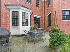 2 Elmwood Drive 2, Fairfield CT 06890