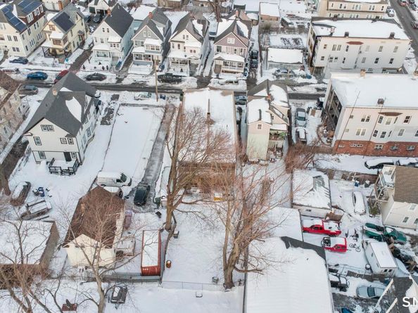 301 Poplar Street, Bridgeport CT 06605