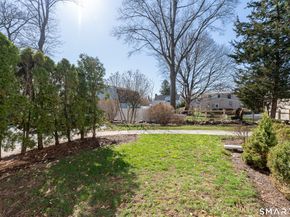 453 Sylvan Knoll Road, Stamford CT 06902
