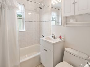 453 Sylvan Knoll Road, Stamford CT 06902