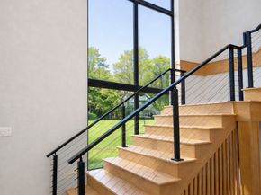 20 N Lake Shore Drive, Brookfield CT 06804