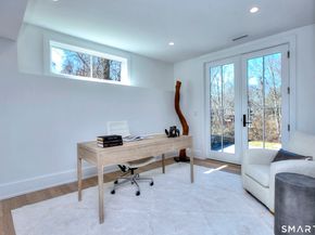 8 Loretta Court, Westport CT 06880
